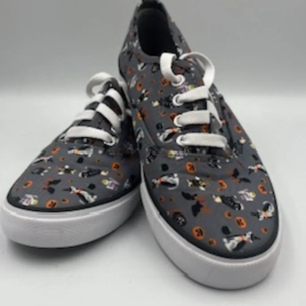 Isaac Mizrahi Puppy Dogs In Halloween Costume Sneakers‎ Women’s Size 8 shoes